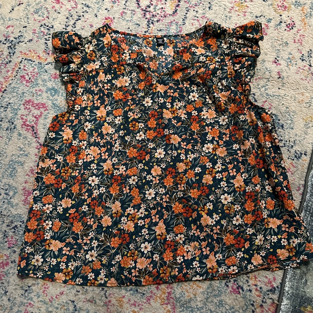 SHEIN floral green flutter sleeve blouse women’s size 2xl XXL flower top